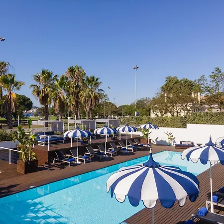 Hotel Palacio Do Governador - & 5*